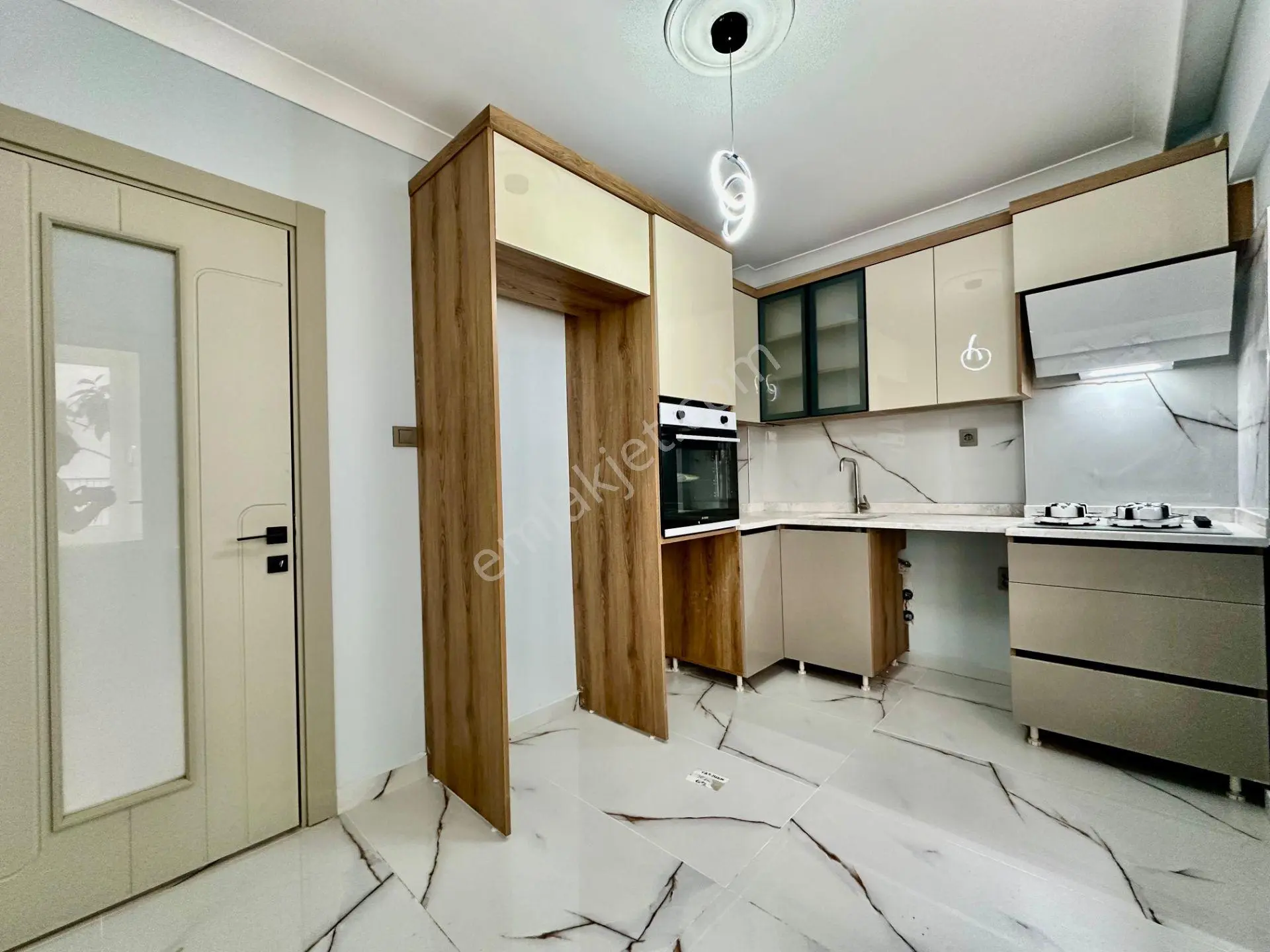 ꧁ay Emlaktan꧂müstakil Tadında Bahçe Kullanımlı Ön Cephe Masrafsız 2+1 Daire — fotoğraf 15
