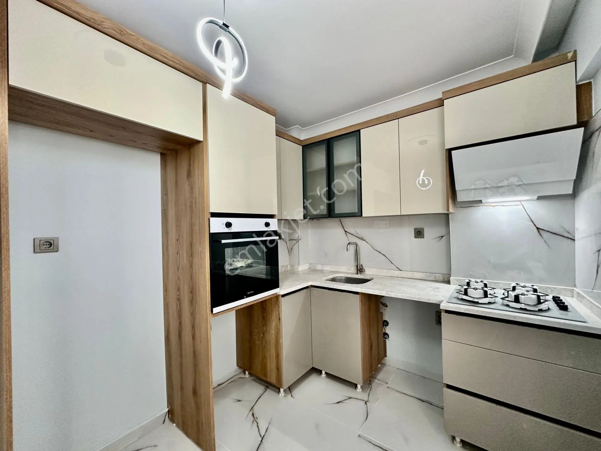 ꧁ay Emlaktan꧂müstakil Tadında Bahçe Kullanımlı Ön Cephe Masrafsız 2+1 Daire — fotoğraf 24