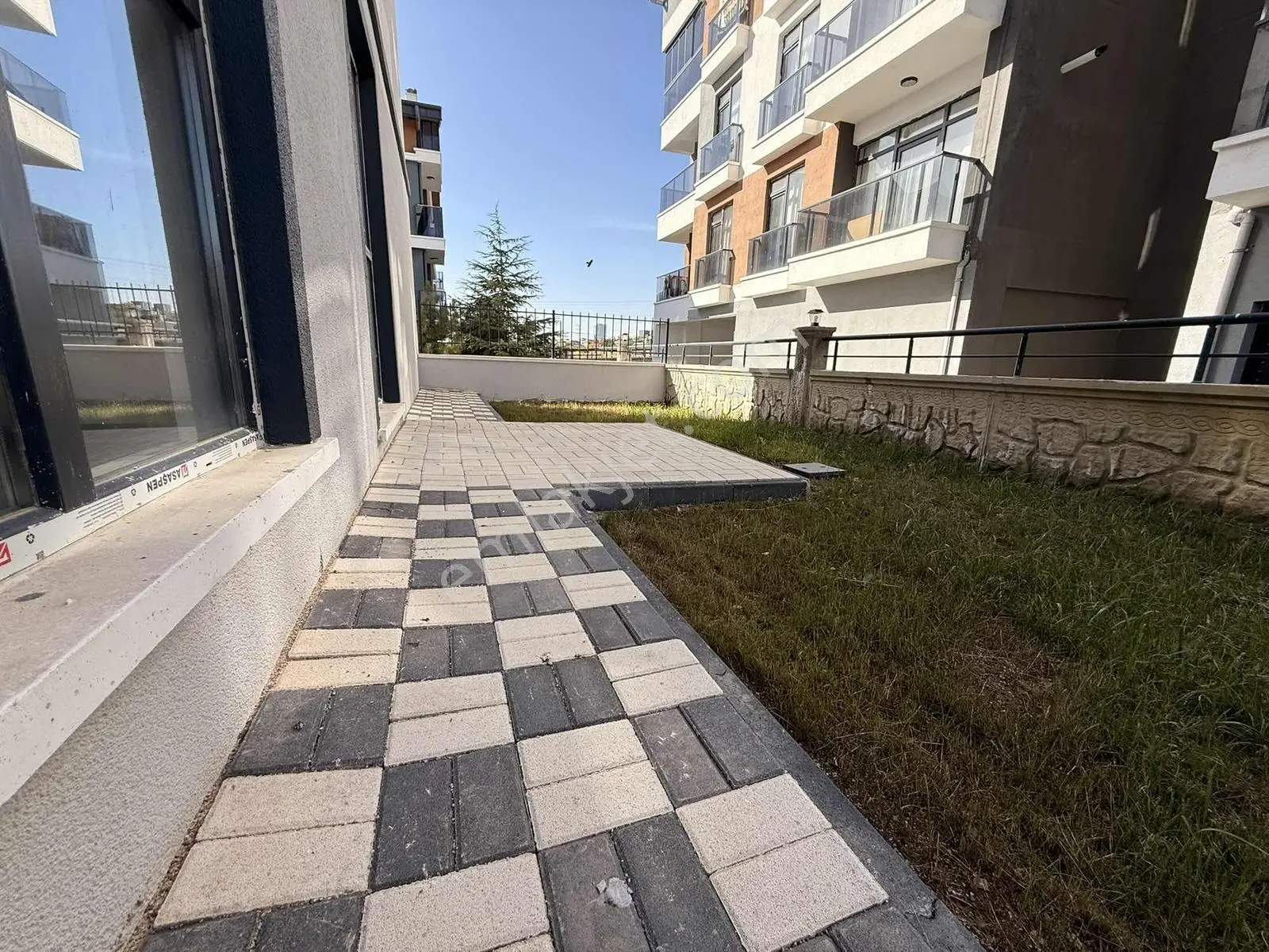 Beyaz'dan 2+1 Taşpınar Merkezinde Lüks Bahçeli Fırsat Daire — fotoğraf 14