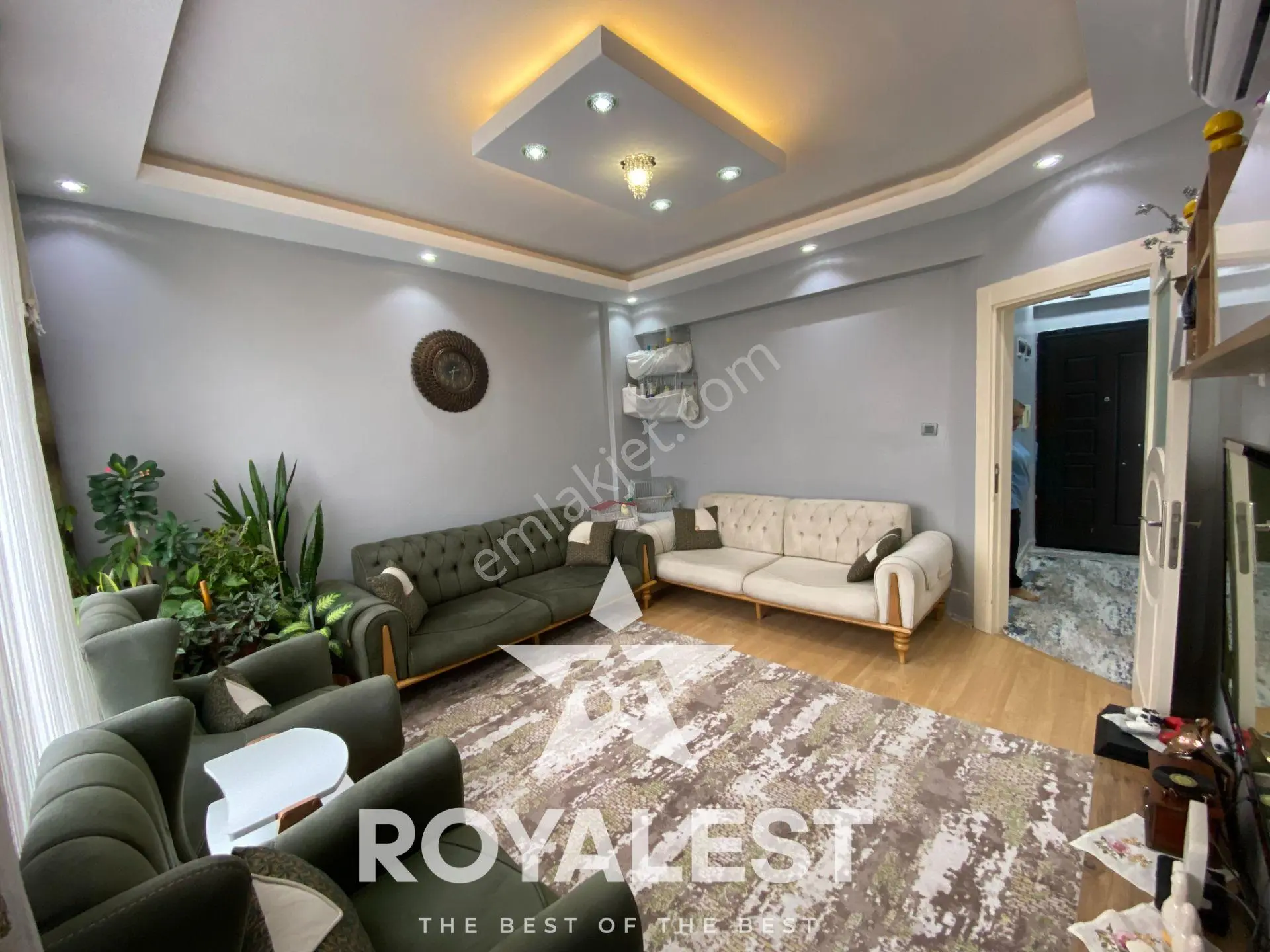 Royalest'ten Akkent'te Bakımlı Masrafsız Göbek Daire — fotoğraf 3