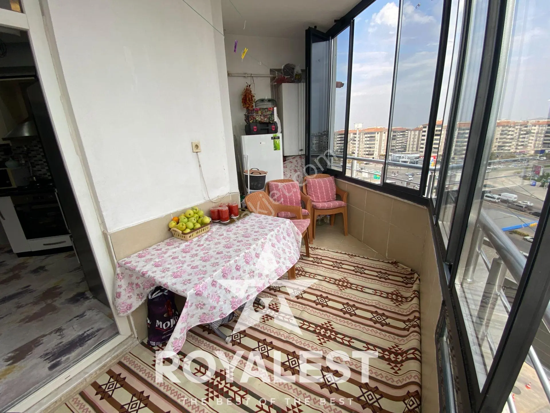 Royalest'ten Akkent'te Bakımlı Masrafsız Göbek Daire — fotoğraf 7