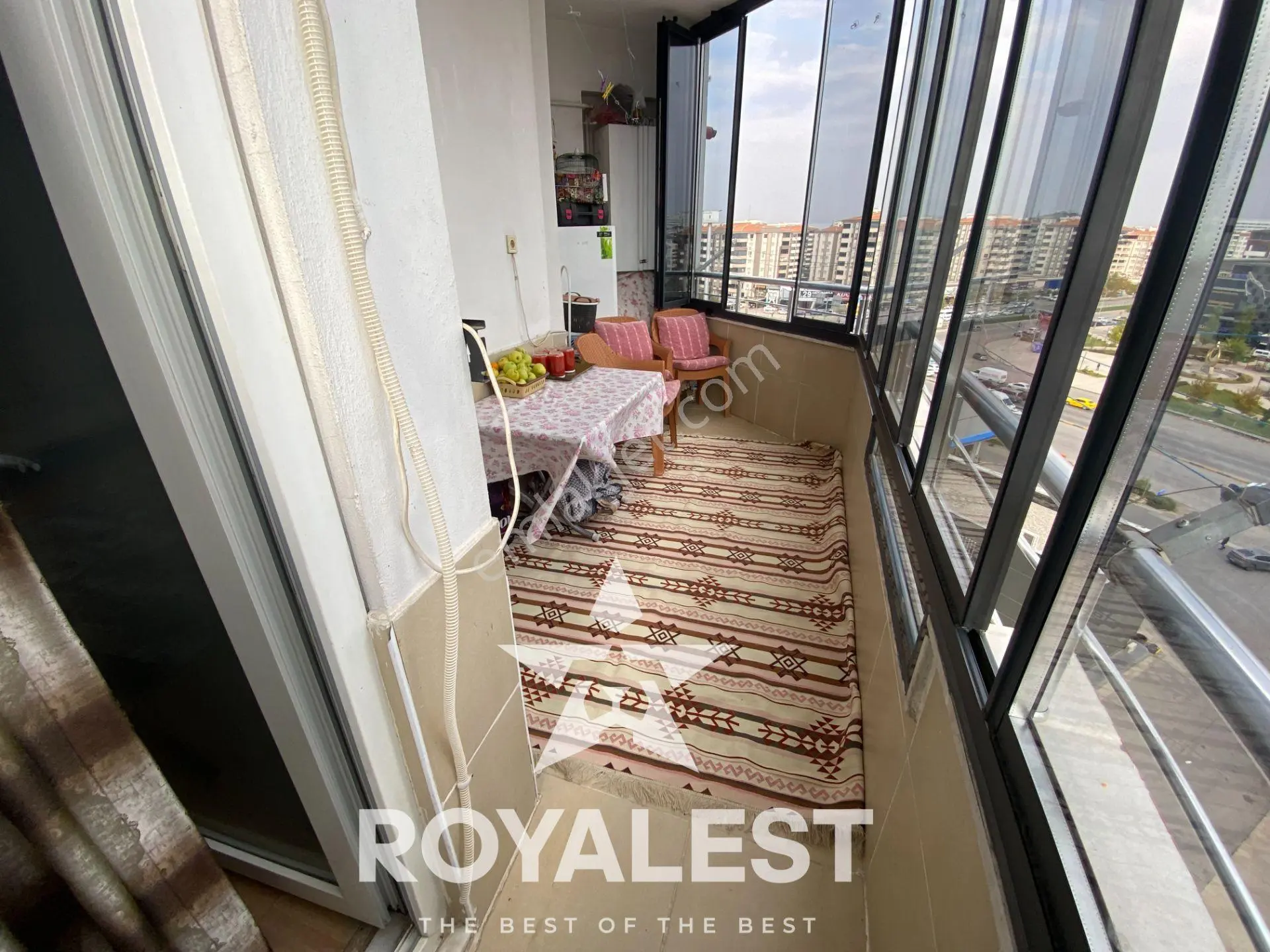 Royalest'ten Akkent'te Bakımlı Masrafsız Göbek Daire — fotoğraf 8