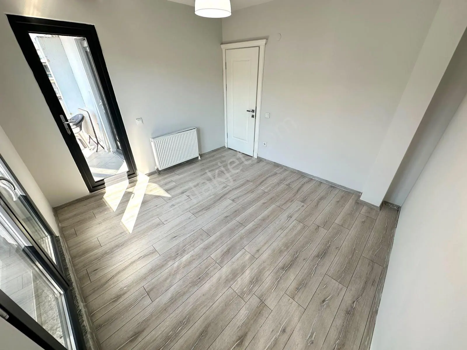 Referans'tan Altınkum'da Havuzlu Kapalı Otopark 1+1 Daire — fotoğraf 15
