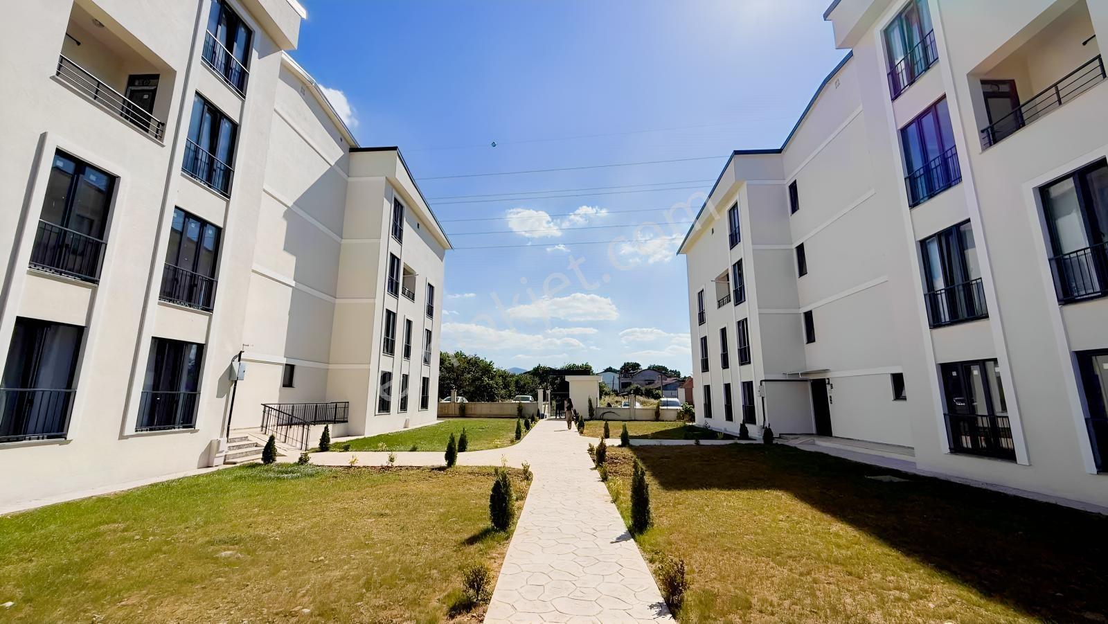 Rw Nova'dan Kartepe Fsm.mah Satılık 3+1 Çatı Dubleks Daire — fotoğraf 2