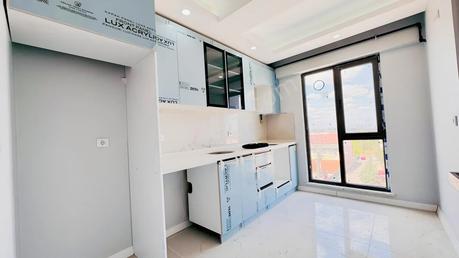 Redstonedan Hatipte Ayrı Mutfaklı Site İçi Yerden Isıtmalı Daire — fotoğraf 3