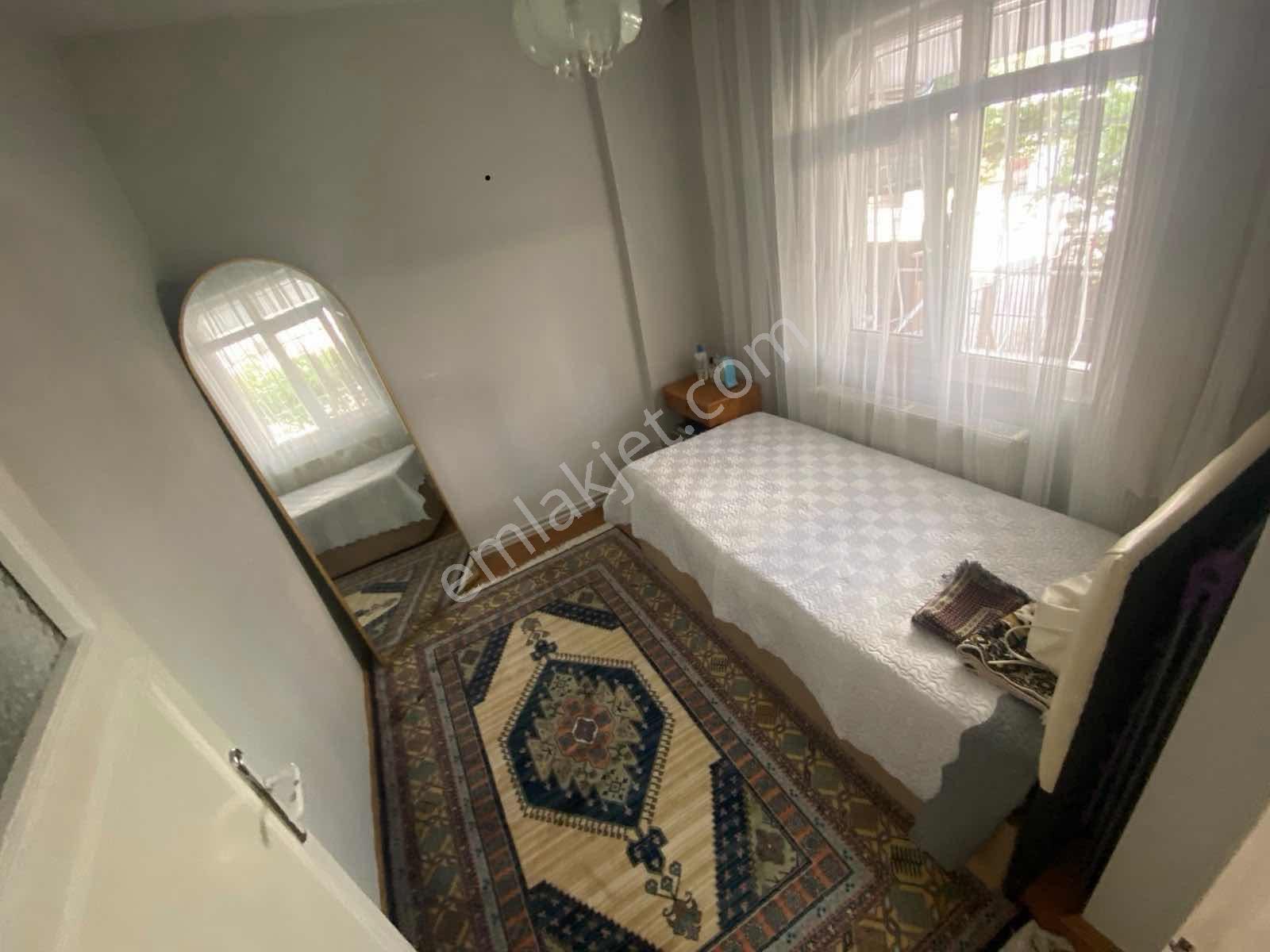 Ata Caddesi 2+1 Yüksek Griş Altta Daire Var Yapılı Merkezi Konum — fotoğraf 12