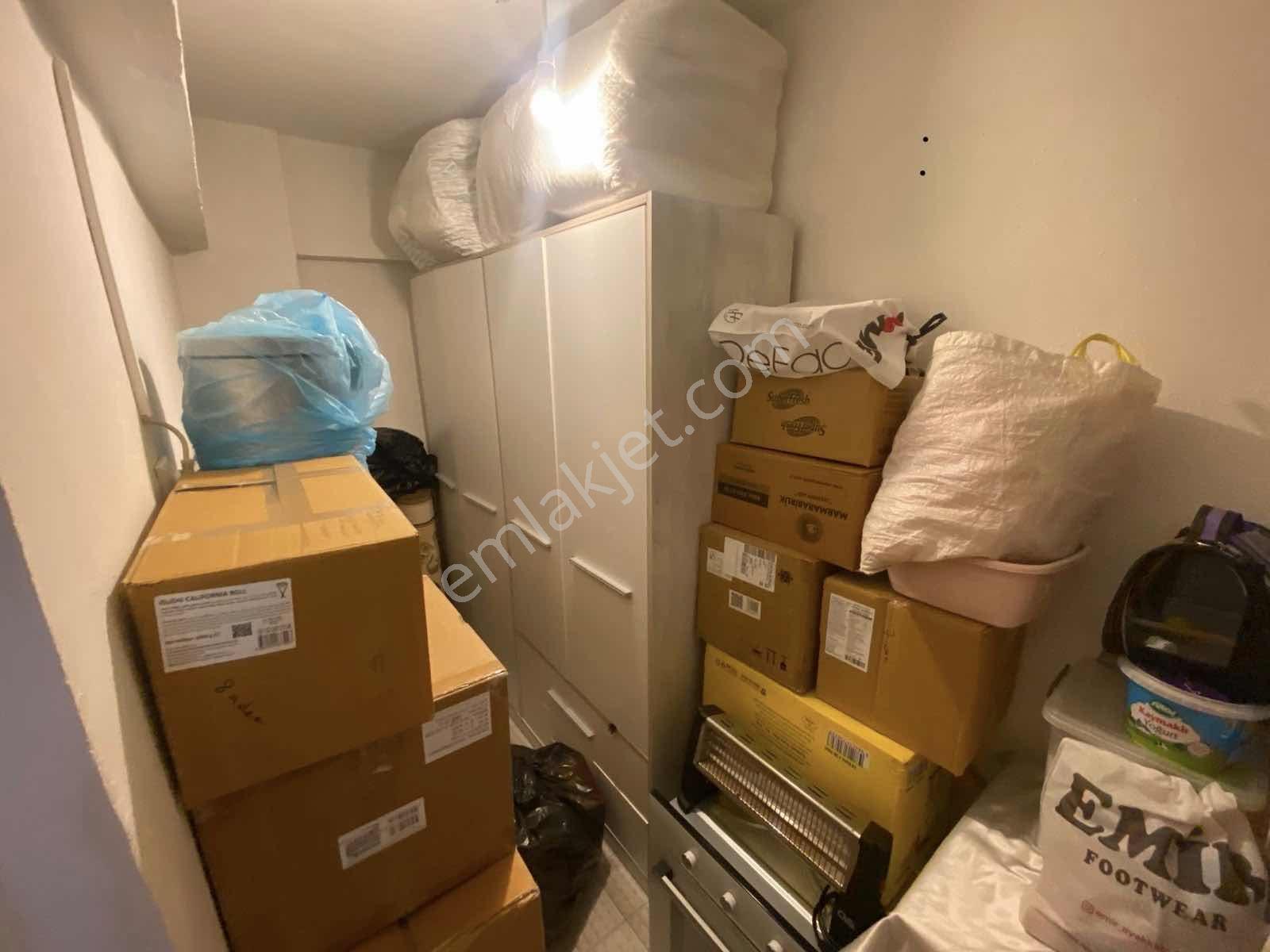 Ata Caddesi 2+1 Yüksek Griş Altta Daire Var Yapılı Merkezi Konum — fotoğraf 25