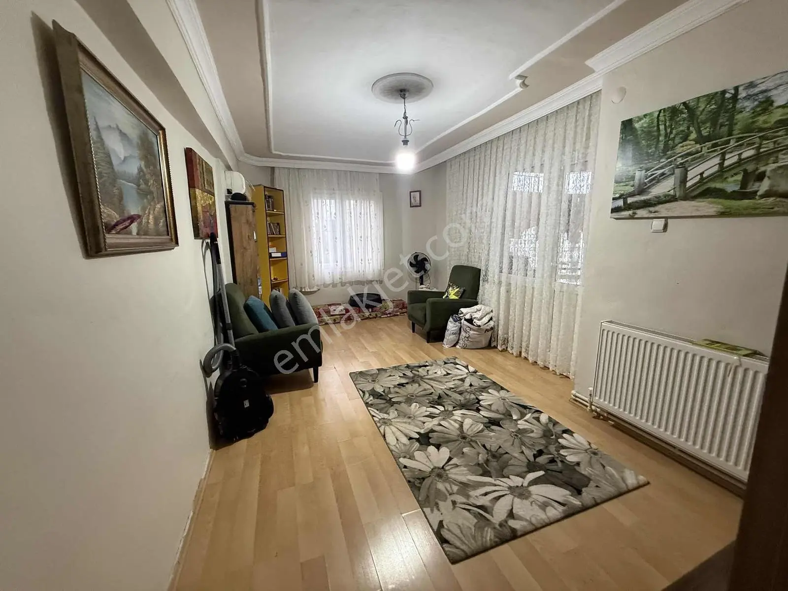 Cumhuriyet Mah. Barış Sit Doğalgazlı Asansörlü İzban'a Yakın 2+1 — fotoğraf 5
