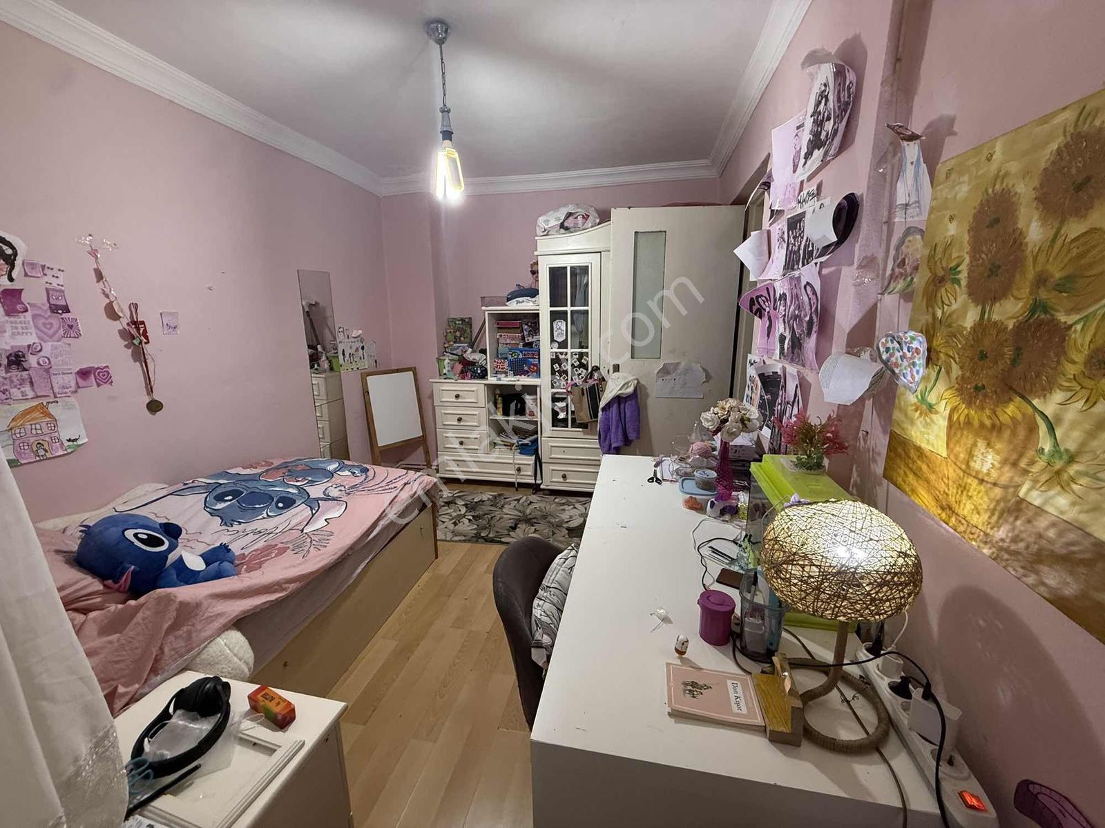 Cumhuriyet Mah. Barış Sit Doğalgazlı Asansörlü İzban'a Yakın 2+1 — fotoğraf 15