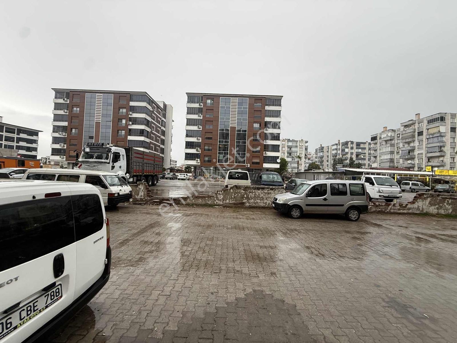 Cumhuriyet Mah. Barış Sit Doğalgazlı Asansörlü İzban'a Yakın 2+1 — fotoğraf 25