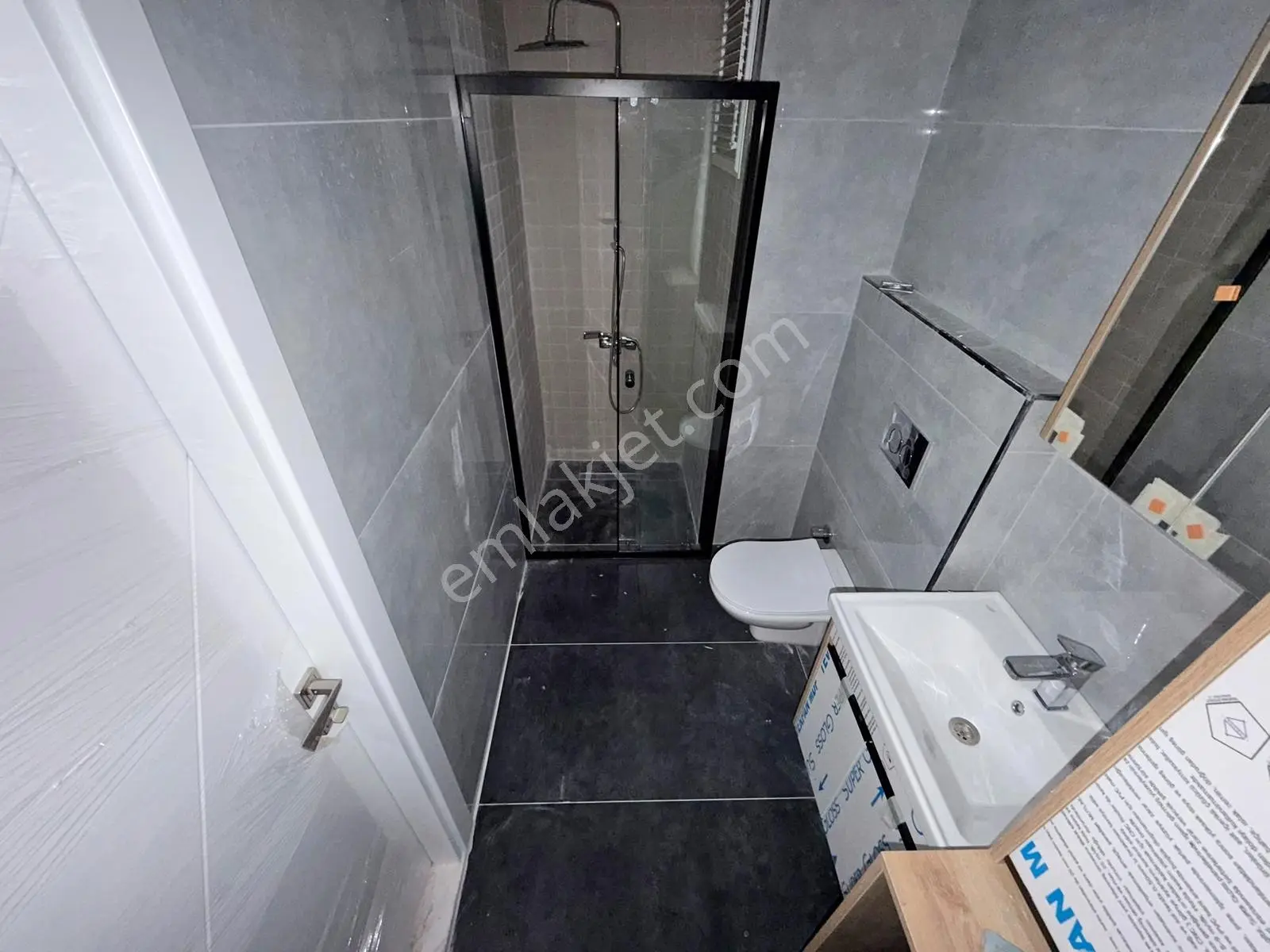 ▀güçten Altınkumda Ara Kat Yerden Isıtmalı Lüx Tasarım 2+1 Daire — fotoğraf 11