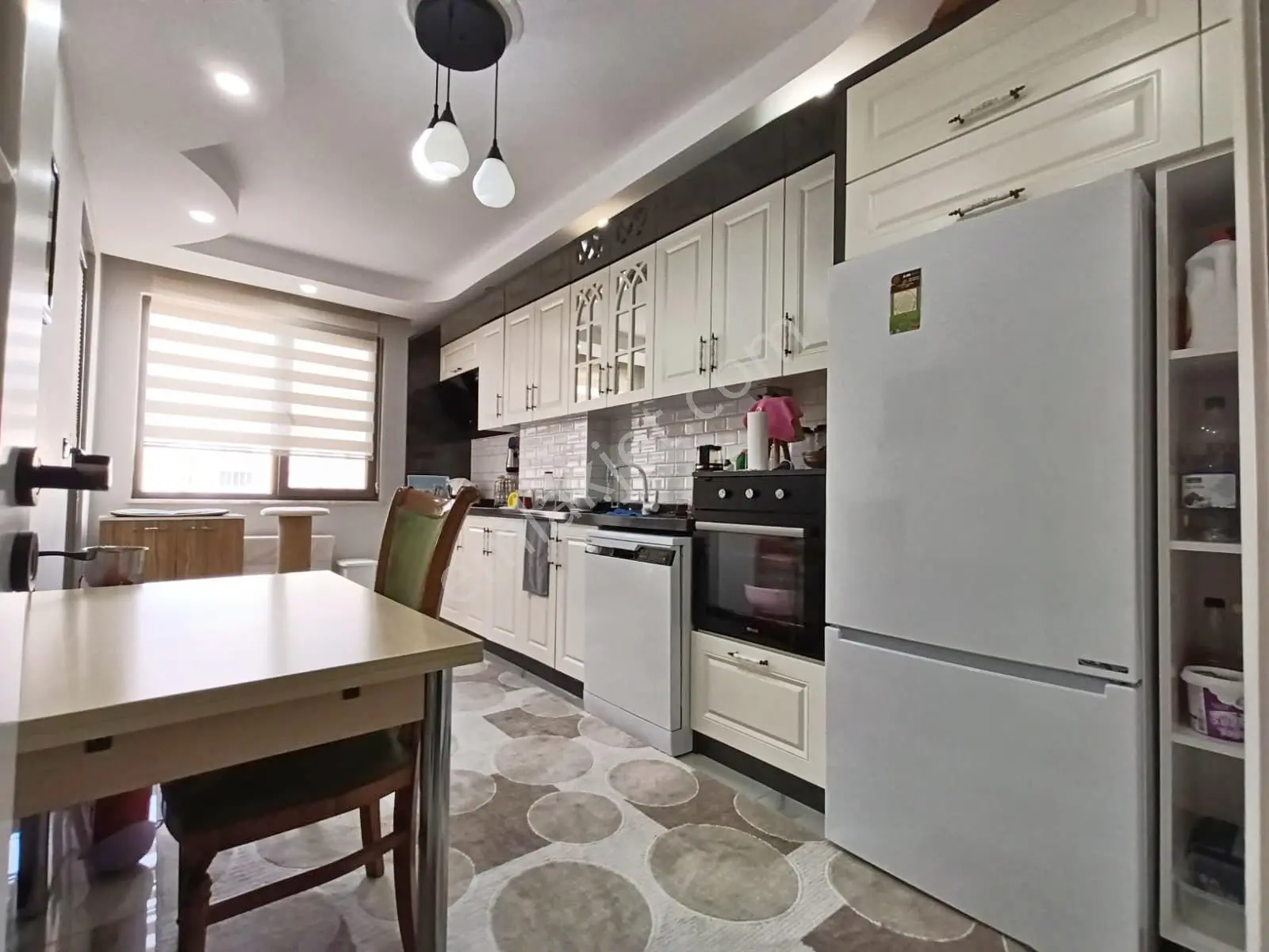 ▀güçten Altınkumda K.otoparklı Ebeveynli Asansörlü Lüx 2+1 Daire — fotoğraf 6