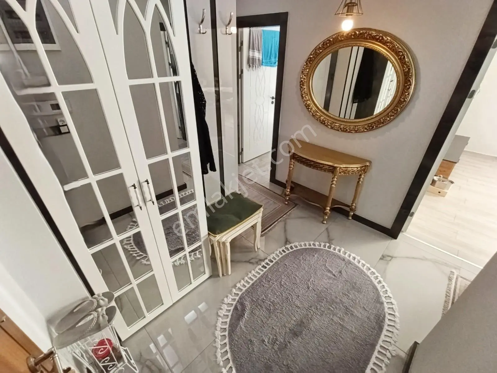 ▀güçten Altınkumda K.otoparklı Ebeveynli Asansörlü Lüx 2+1 Daire — fotoğraf 12
