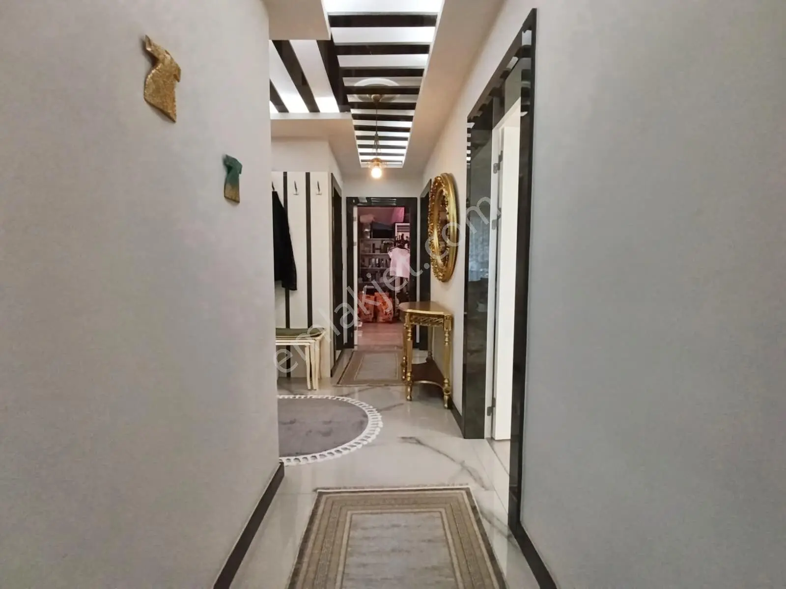 ▀güçten Altınkumda K.otoparklı Ebeveynli Asansörlü Lüx 2+1 Daire — fotoğraf 21