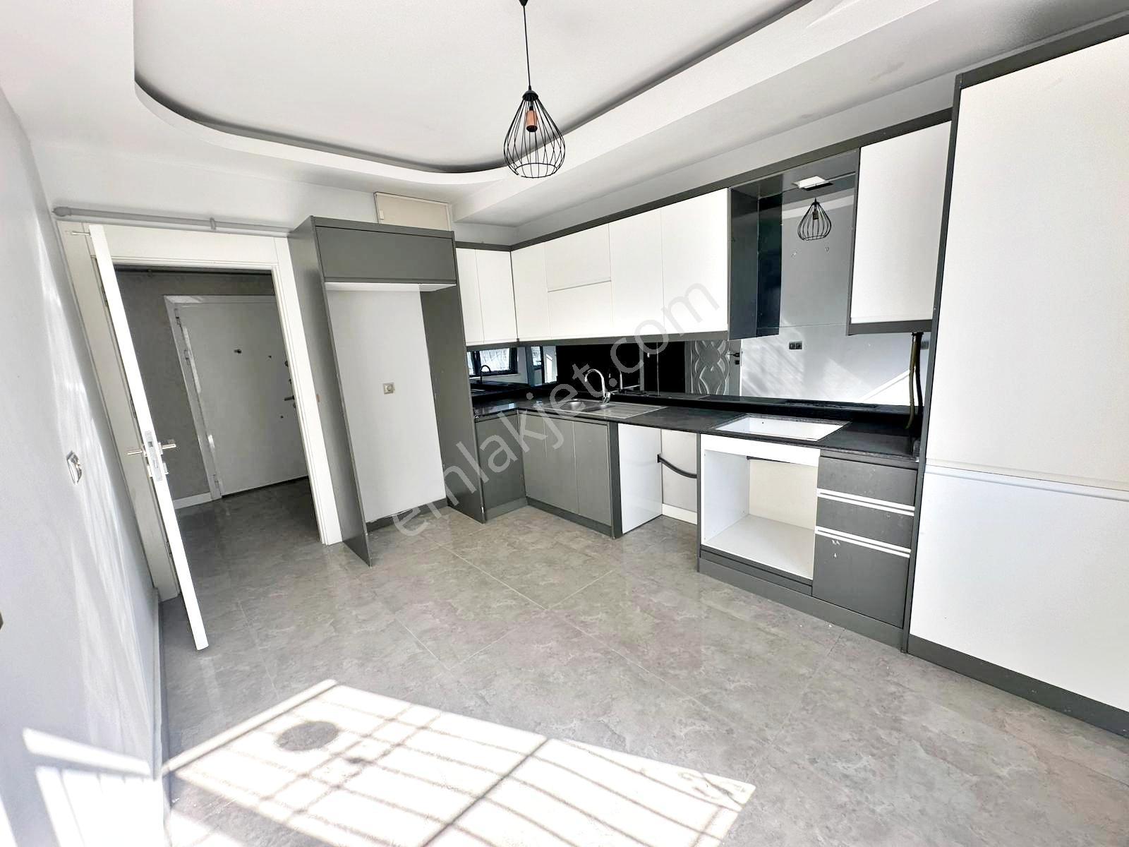 Alpaslan1'De Çift Balkon Üç Cepheli Masrafsz Ultra Lüx 3+1 Daire