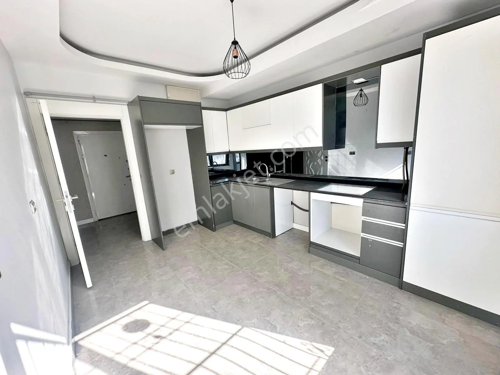Alpaslan1'de Çift Balkon Üç Cepheli Masrafsz Ultra Lüx 3+1 Daire — fotoğraf 30