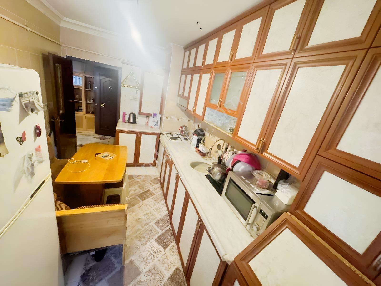 Atatürk Mh'de 3+1 3 Katta Yapılı Masrafsız Geniş M2'li Daire!!! — fotoğraf 2