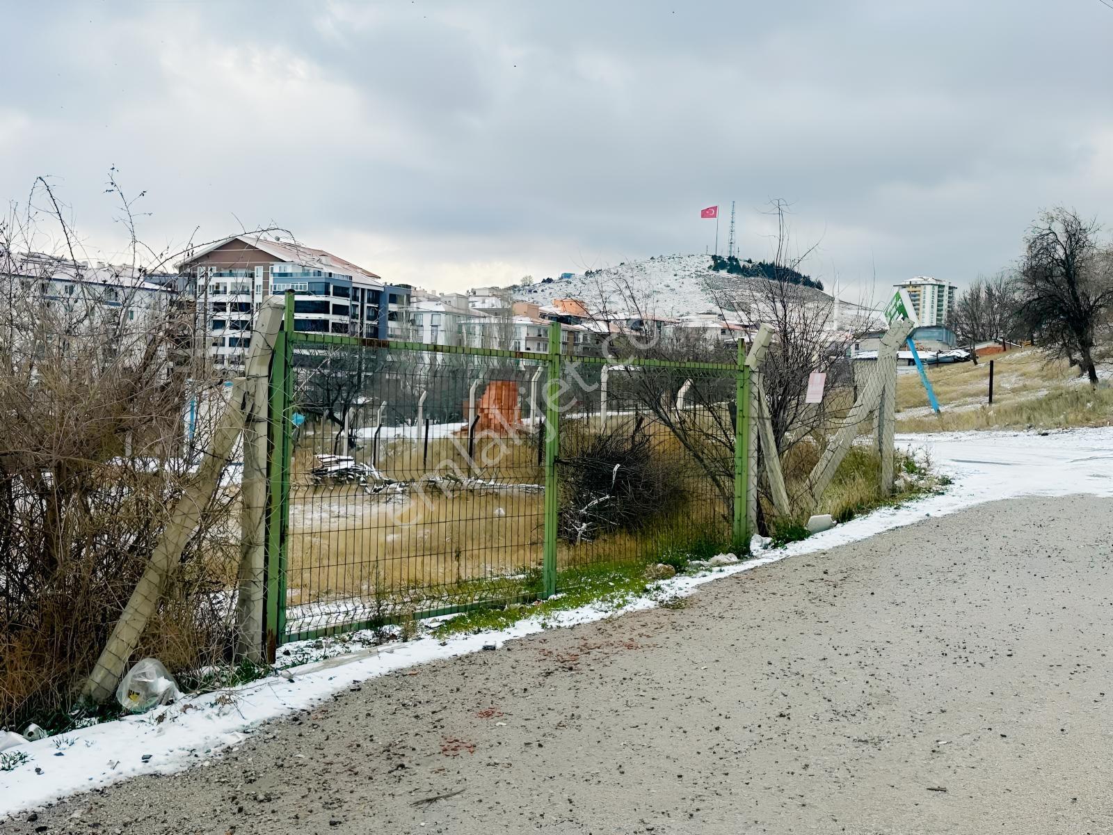 Fuat Çetin'den 50 Lik Bulvara Cephe Site İmarlı 2 Daire Getiri — fotoğraf 2
