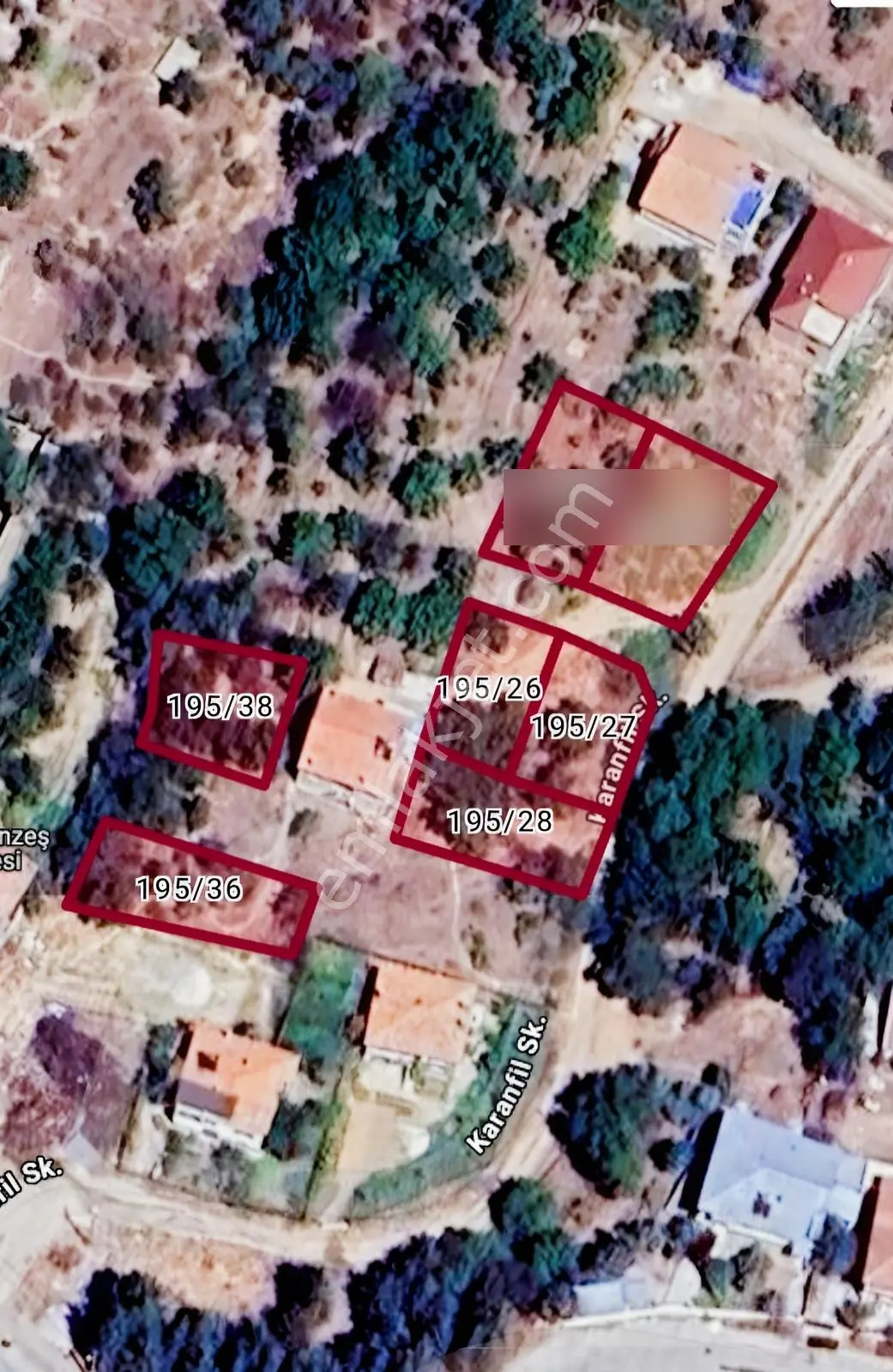 Baskil Nazaruşağında Mahalla İçi Yan Yana 7 Ayrı Parsel Arsa