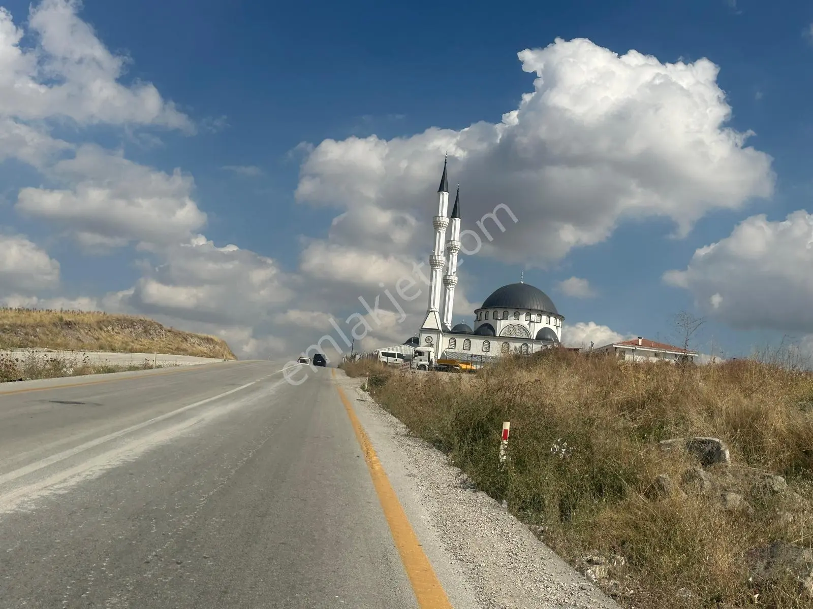 Fuat Çetin'den 2+1 Daire Getirili Köşe Parsel Kaçmazfırsat Arsa — fotoğraf 5