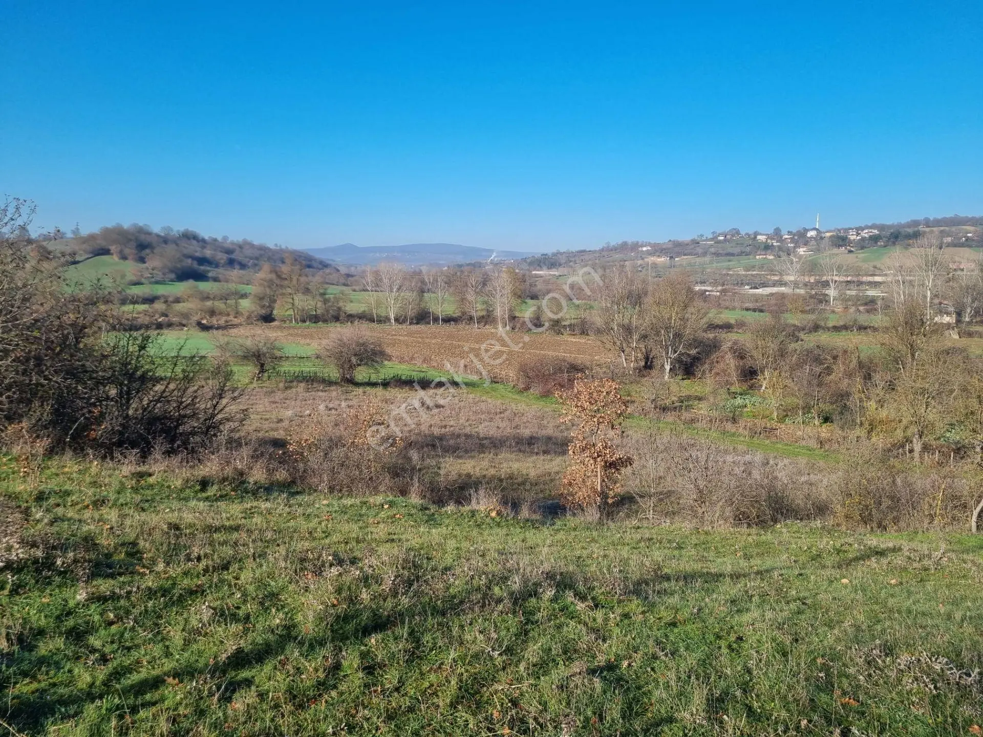 Kavak Tabaklı'da 5411 M² Doğa Manzaralı Satılık Tarla Akgün Kurumsaldan — fotoğraf 2