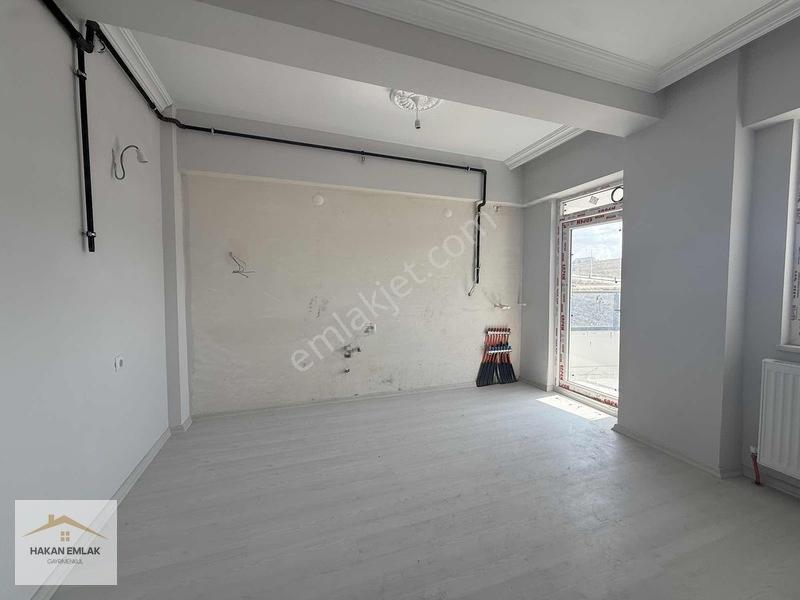 Hakan Emlak'tan Ata Sk. 3+1 Satılık Daire — fotoğraf 10