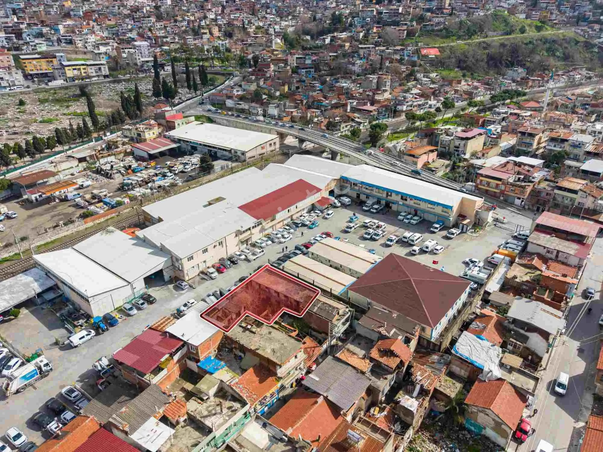 İzmir Konak Yenidoğan'da Yeşıldere Cd Yakını 3 Emsal Satılık Arsa — fotoğraf 4