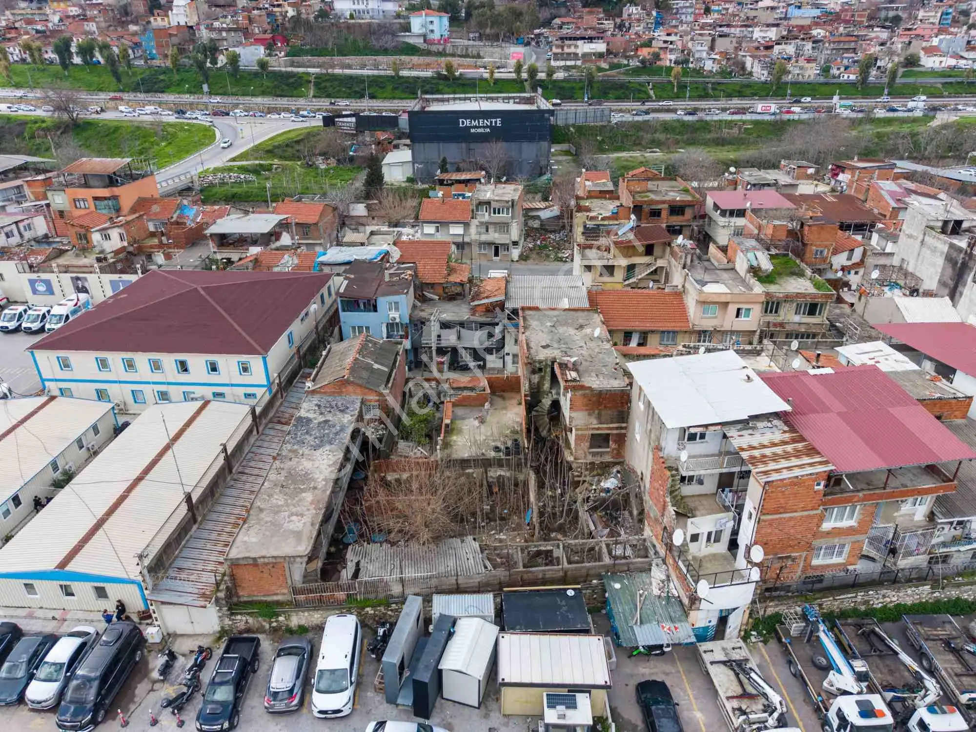 İzmir Konak Yenidoğan'da Yeşıldere Cd Yakını 3 Emsal Satılık Arsa — fotoğraf 15