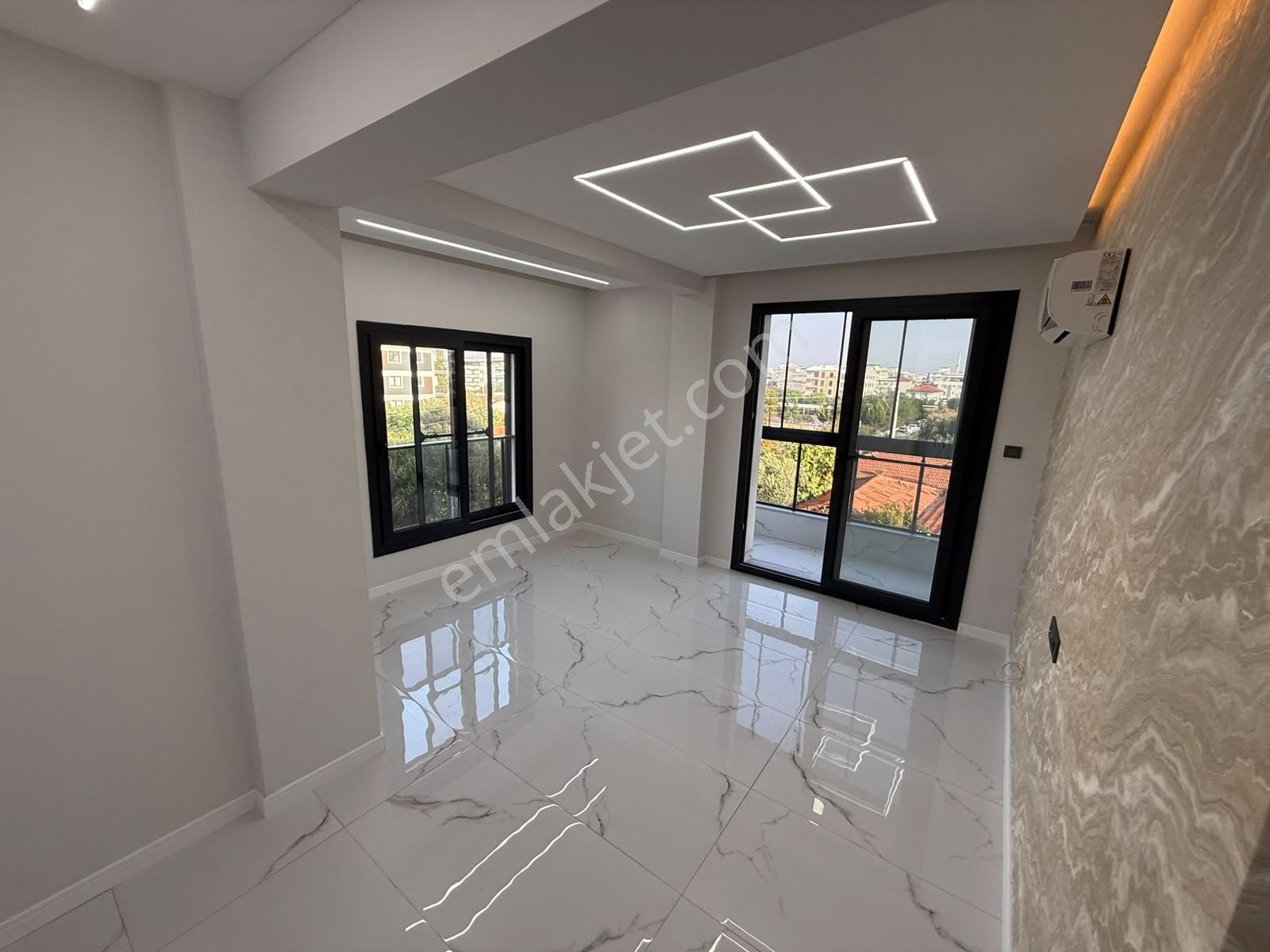 Efendi Mahallesinde Geniş Cadde Üzerinde Satılık 2+1 — fotoğraf 8