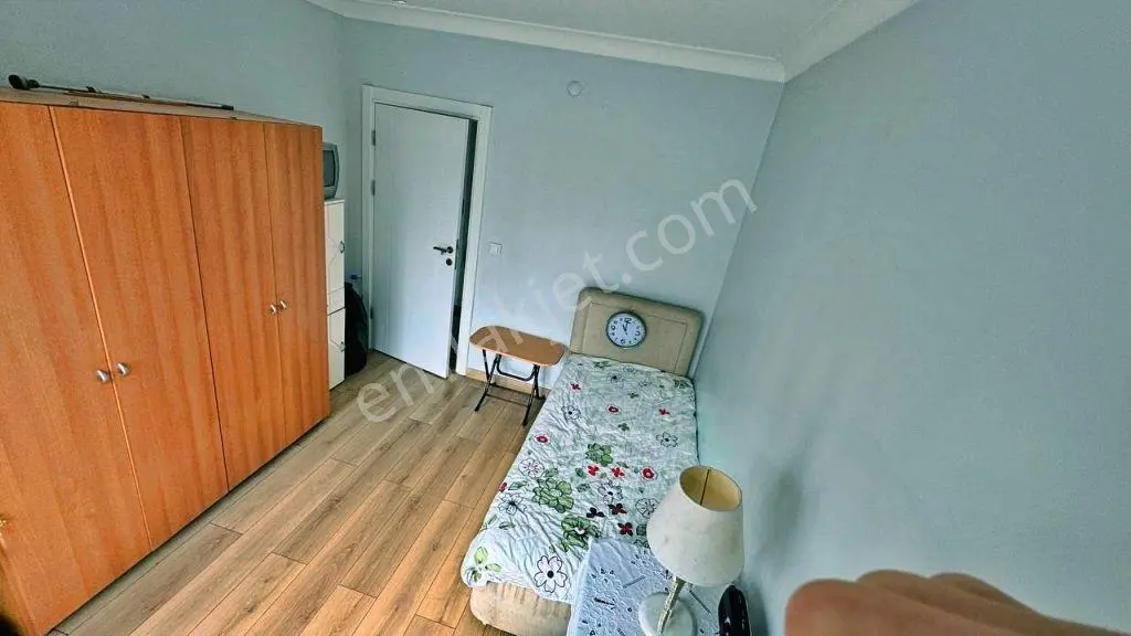Uytundan Edremit Cennetayağıyürüyüş Yolu Üzerinde Otoparklı 2+1 — fotoğraf 19