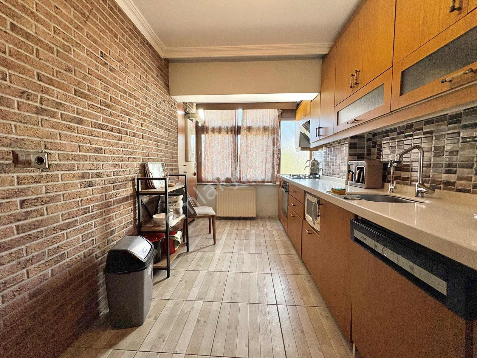 Nilüfer Emlak'tan 120m2 Asansörlü 2+1 Satılık Ara Kat — fotoğraf 22