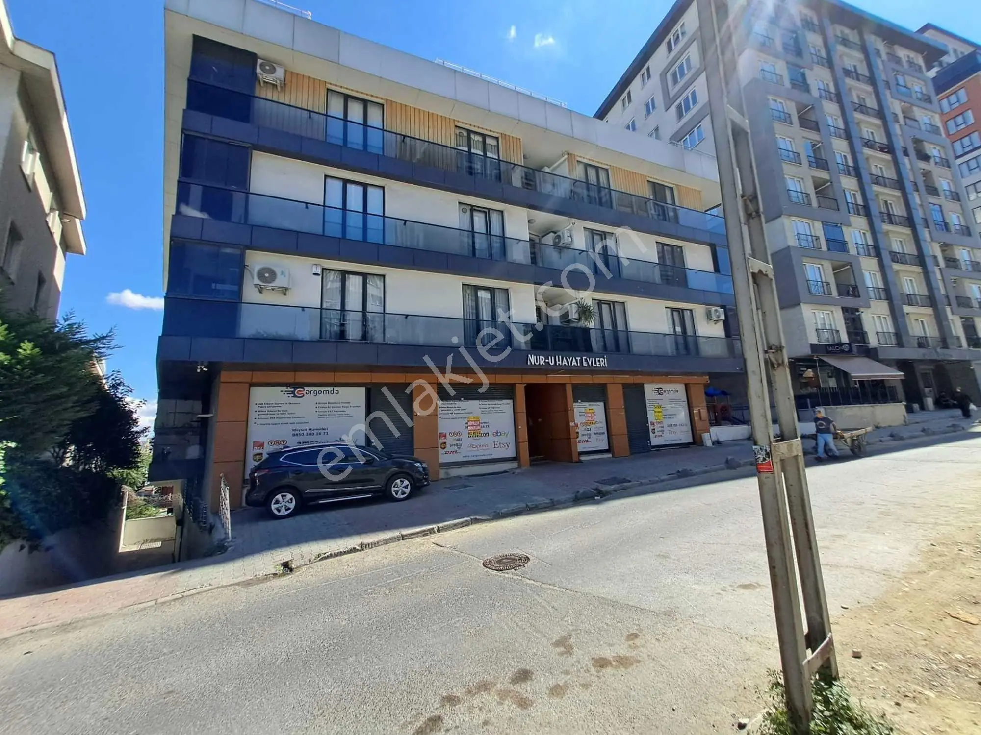 Halkalı Merkez Mahallesinde Satılık 2+1 I Kısa Katlı I Otoparklı — fotoğraf 4