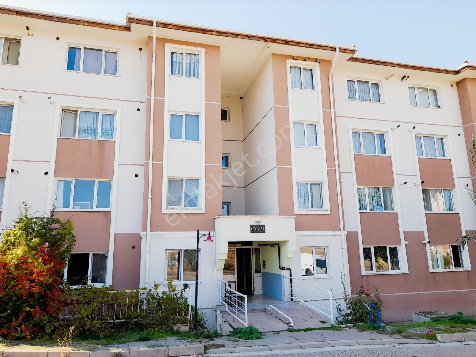 Sincan Temelli Satılık 1+1 Eşyalı Daire ( Toki Konutları ) — fotoğraf 3