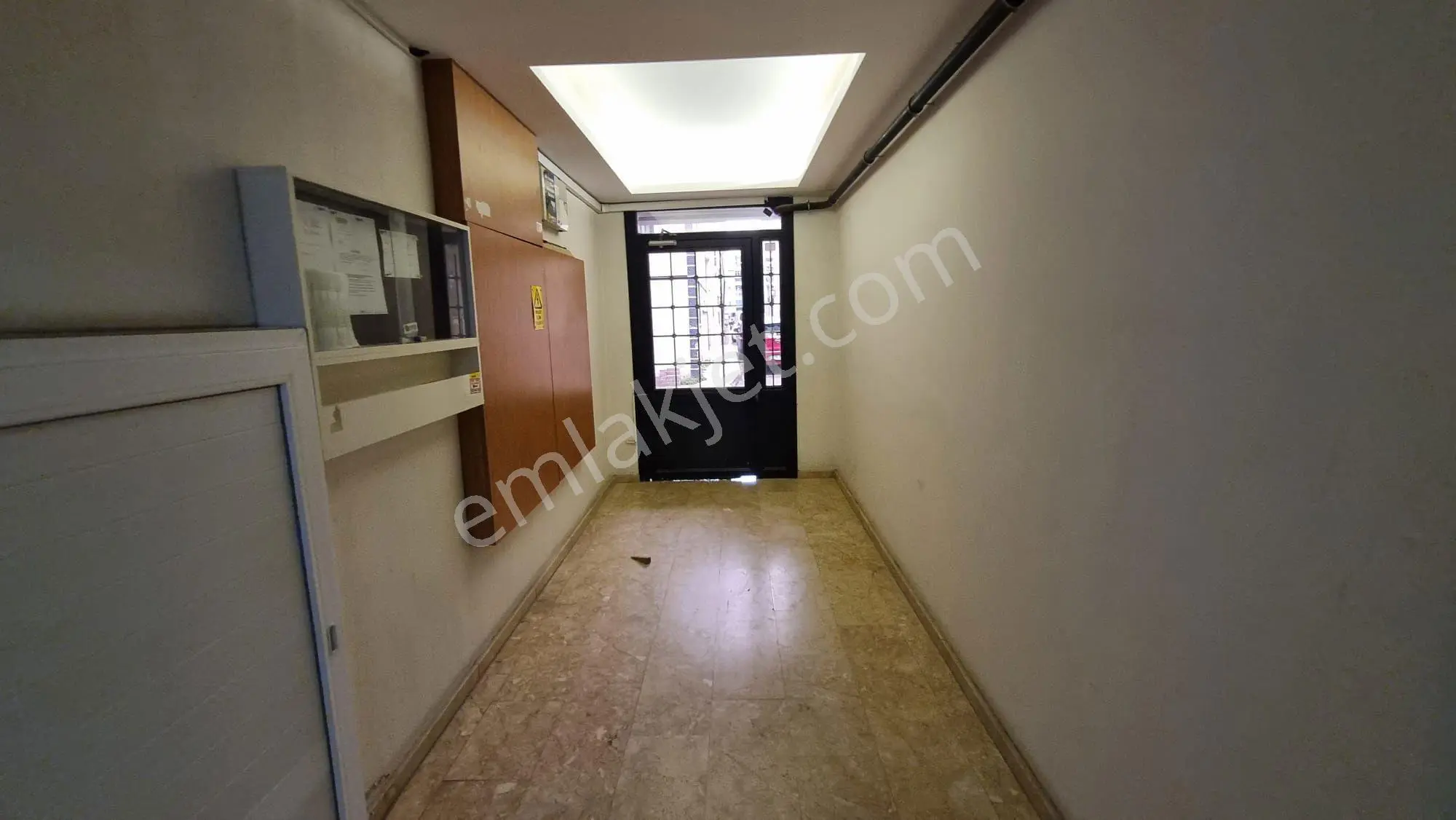 Karşıyaka Cumhuriyet Mah. İskanlı, Kapalı Otoparklı, Doğalgazlı Fırsat 2+1 Daire — fotoğraf 48