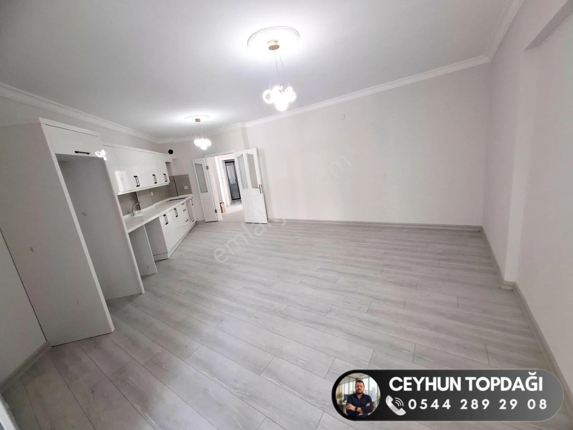 Didim'de Satılık Havuzlu Sitede 2+1 Orta Kat Ön Cephe Havuz Manzaralı Daire — fotoğraf 15