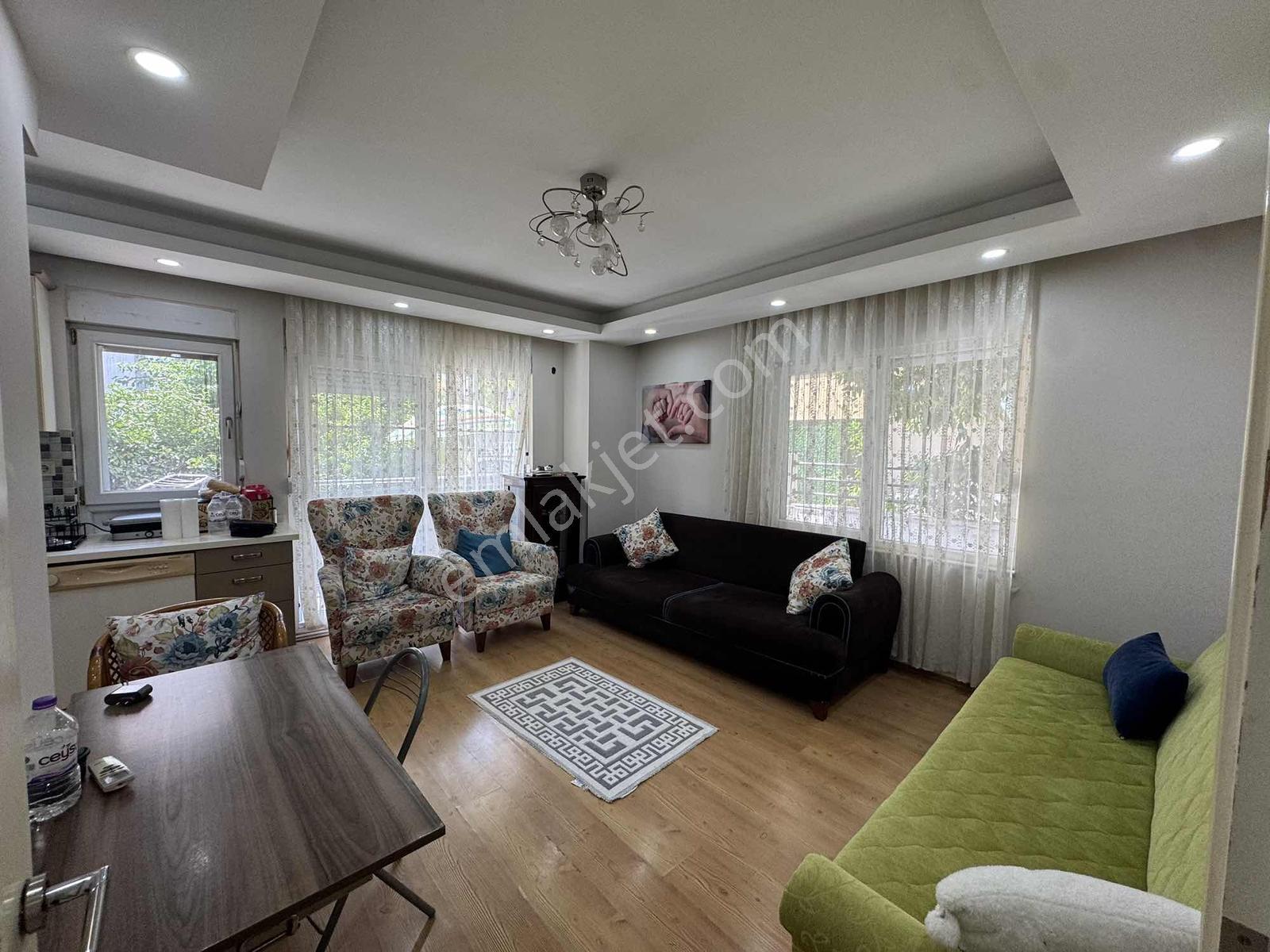 Muhteşem Konumda Eşyalı 3+1 Ters Dubleks Satılık — fotoğraf 2