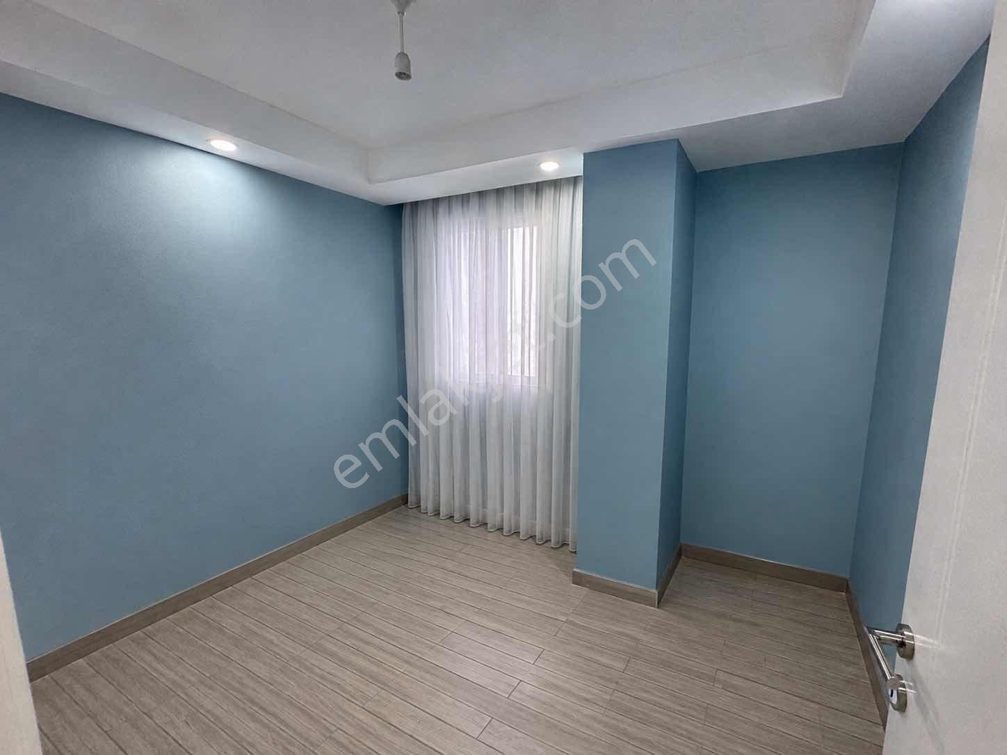 Muhteşem Konumda Eşyalı 3+1 Ters Dubleks Satılık — fotoğraf 13