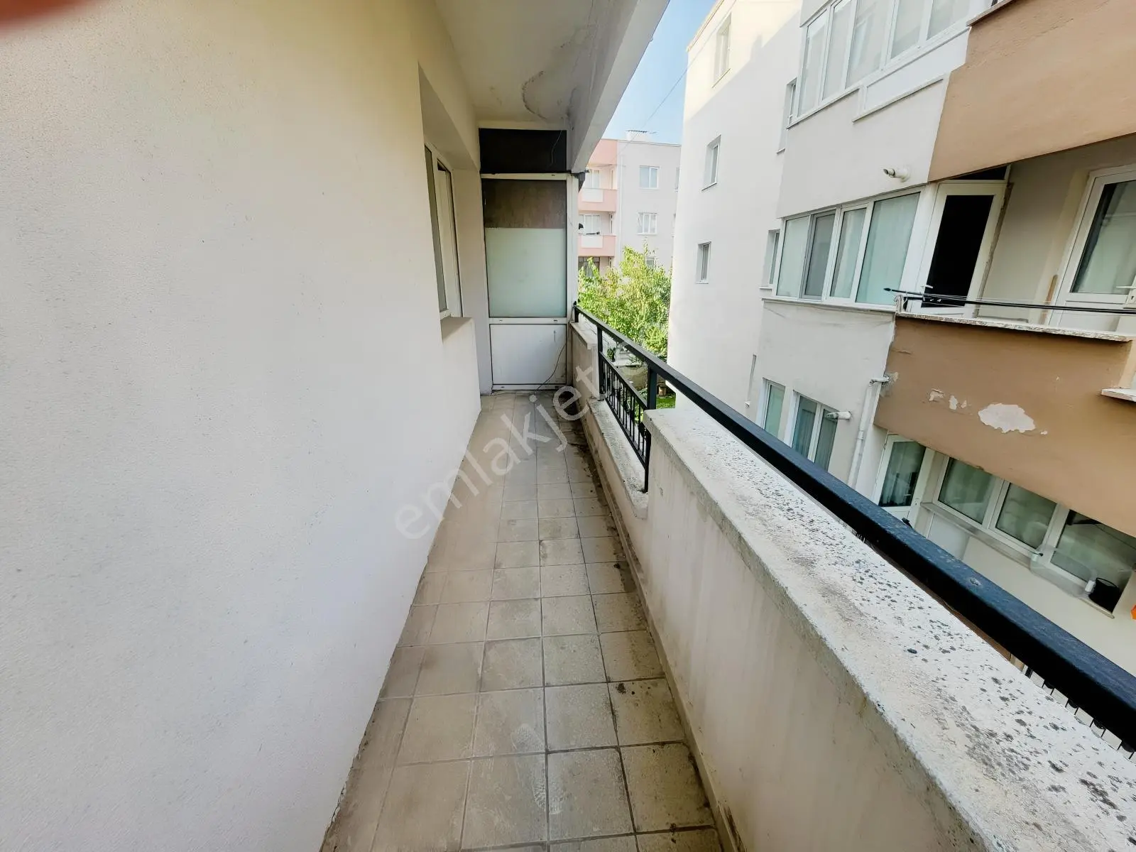 Bahçelievler'de Satılık 3+1 Ara Kat Fırsat Daire — fotoğraf 13