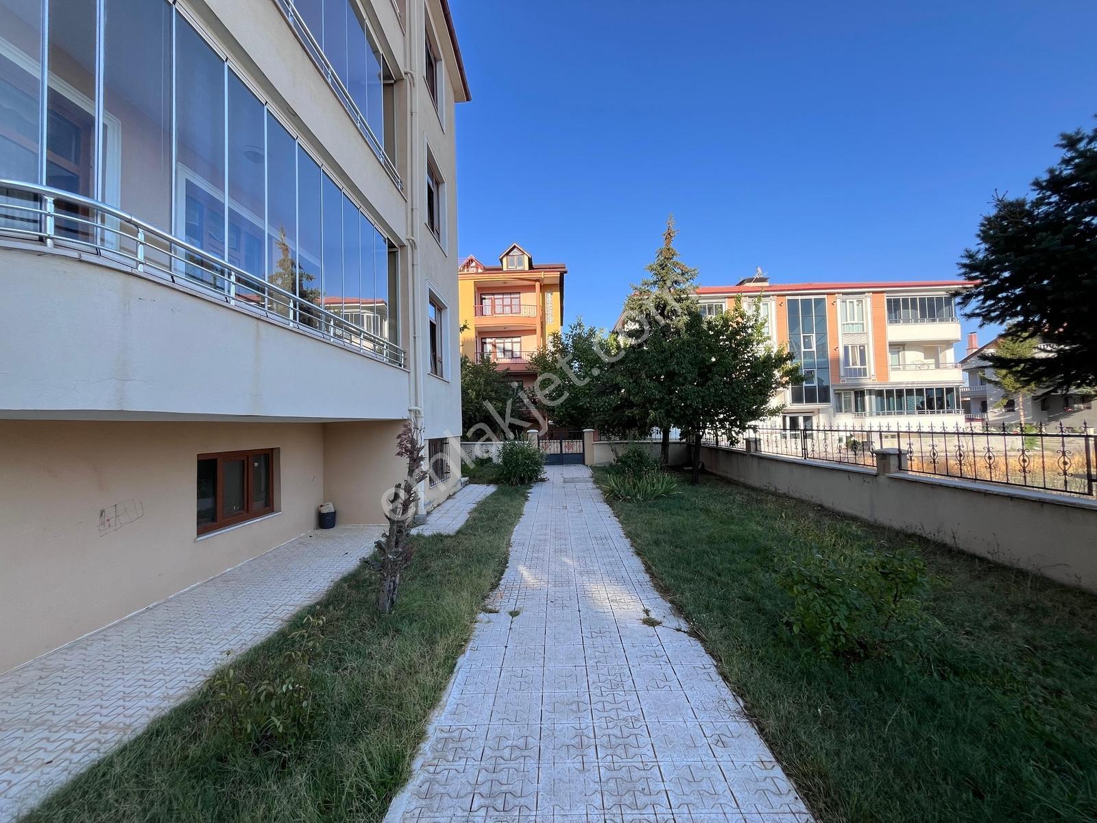 Remax Dem'den Arslanlı Mah. 220m² 4+1 Satılık Daire — fotoğraf 2