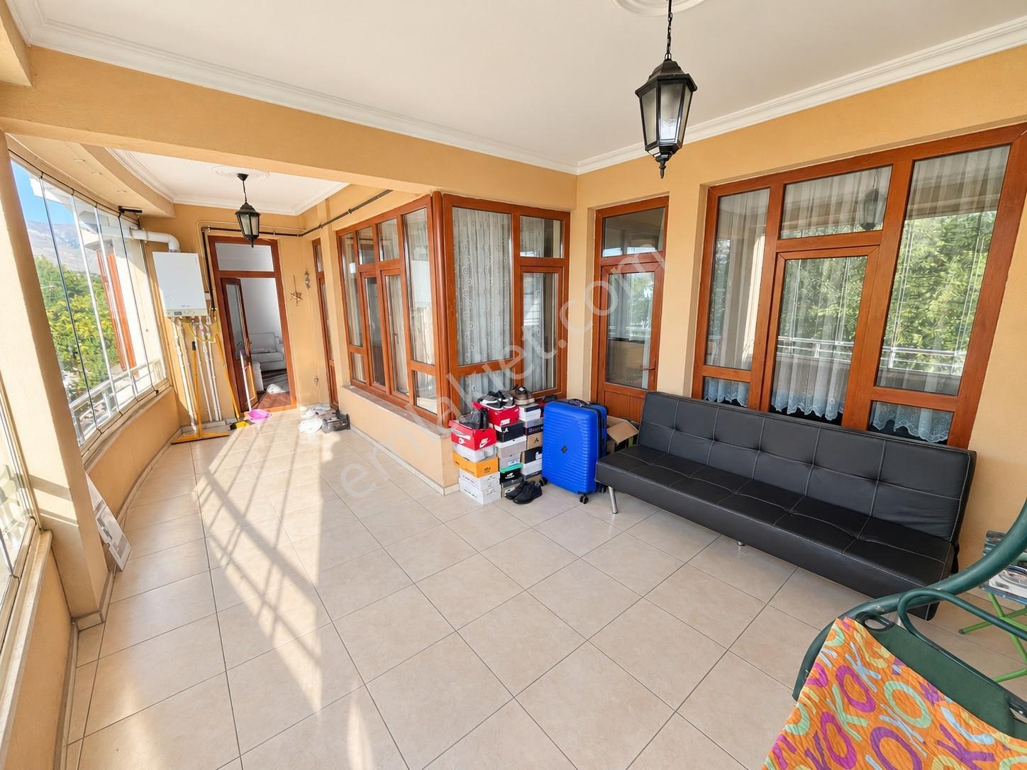Remax Dem'den Arslanlı Mah. 220m² 4+1 Satılık Daire — fotoğraf 16