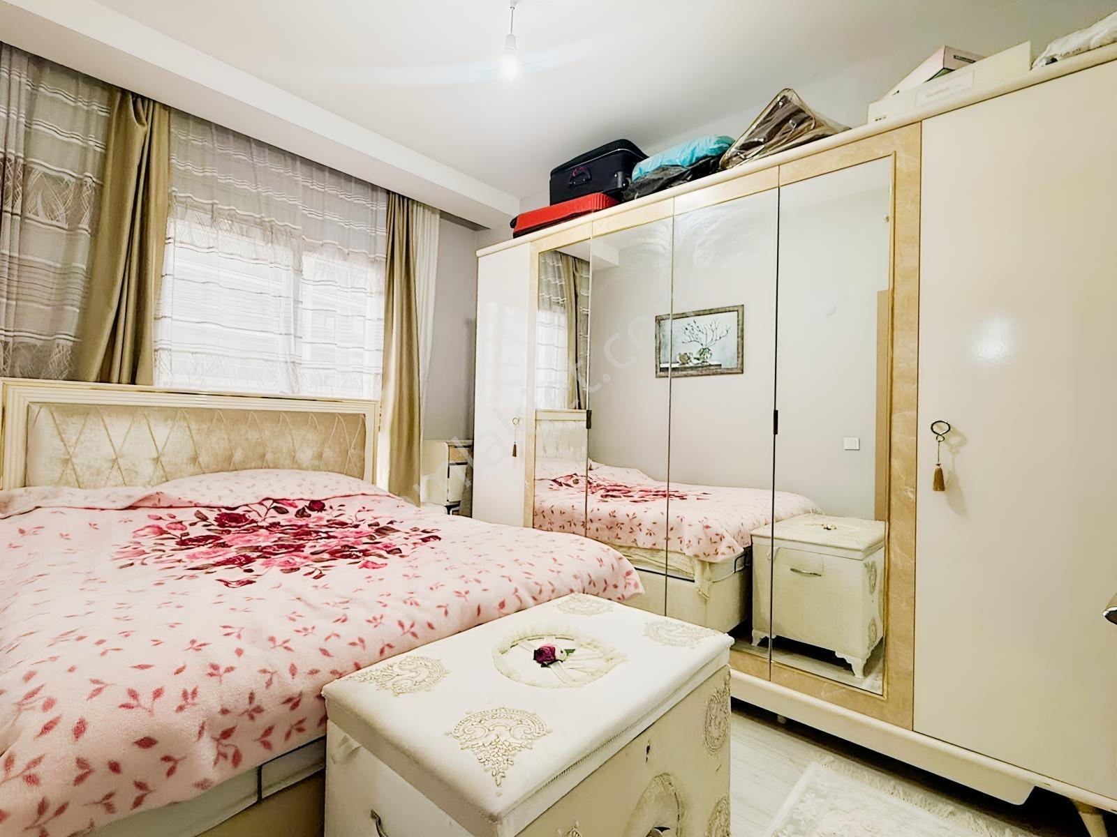 Metrobüse Marmara Park'a Komşu Site İçinde 2+1 Balkonlu Daire — fotoğraf 20