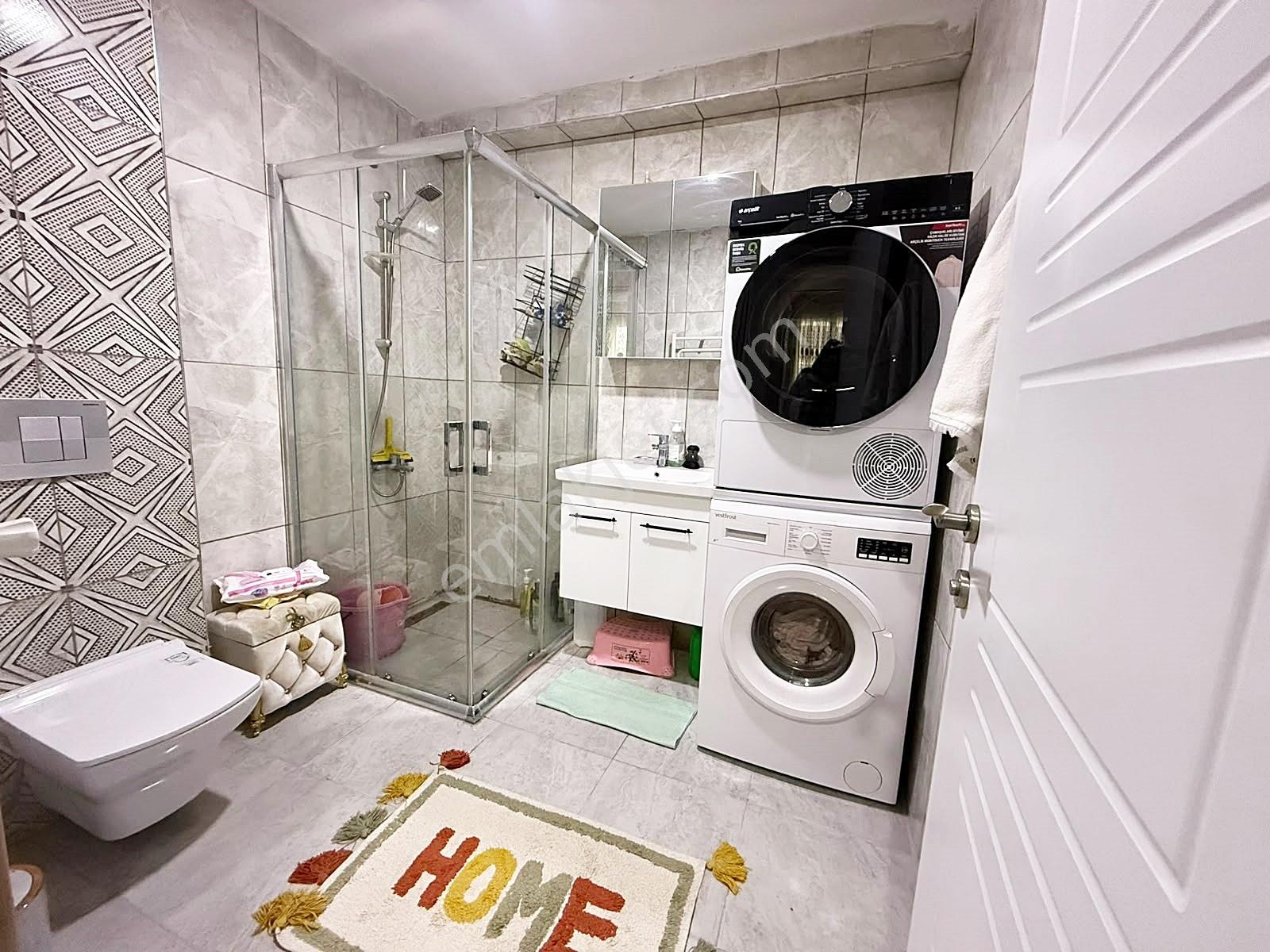 Metrobüse Marmara Park'a Komşu Site İçinde 2+1 Balkonlu Daire — fotoğraf 25