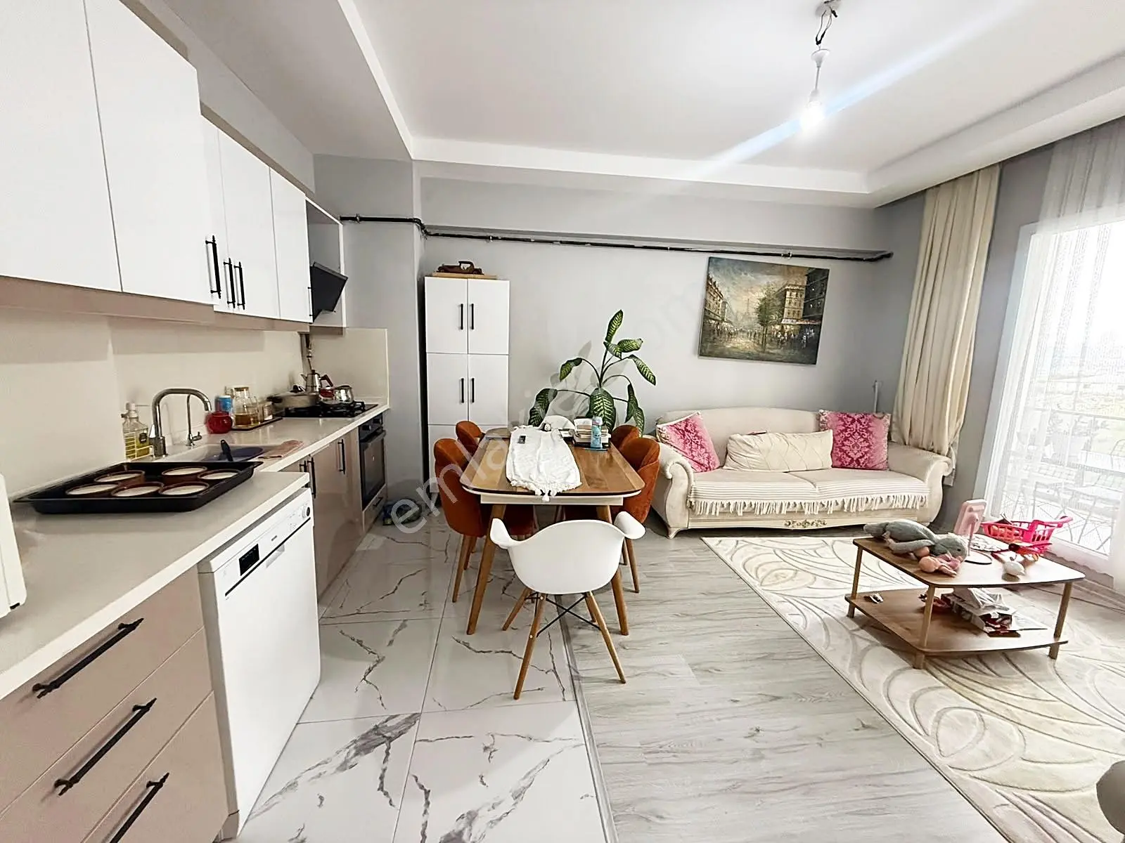 Metrobüse Marmara Park'a Komşu Site İçinde 2+1 Balkonlu Daire — fotoğraf 54