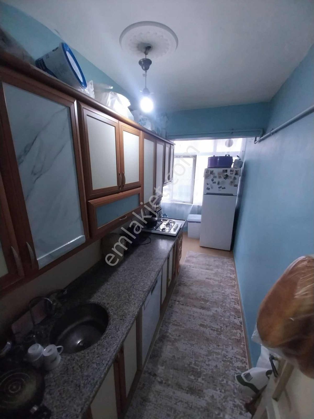 Esenyalıda 3+1 Arakat Satılık — fotoğraf 8
