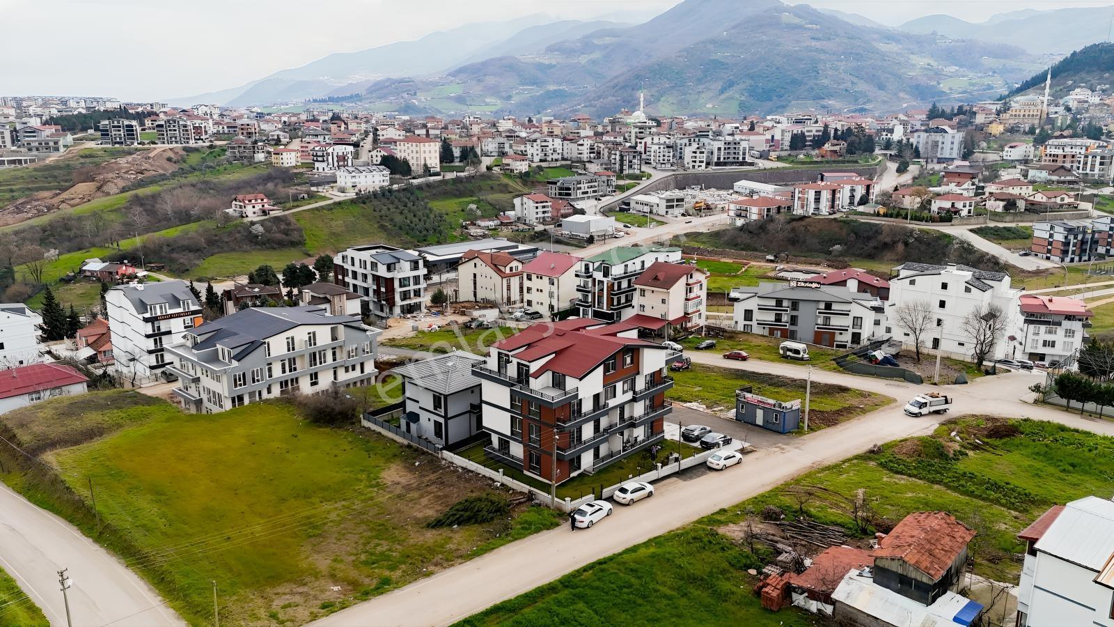 Başiskele Fatih Mahallesi'nde Satılık 3+1 Dubleks Daire — fotoğraf 2
