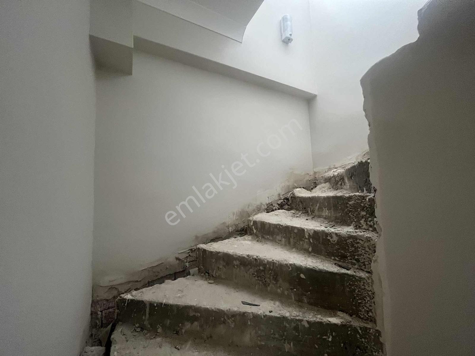 Başiskele Yeşilyurt Mah. Satılık Asansörlü 3+1 Dübleks Daıre — fotoğraf 13
