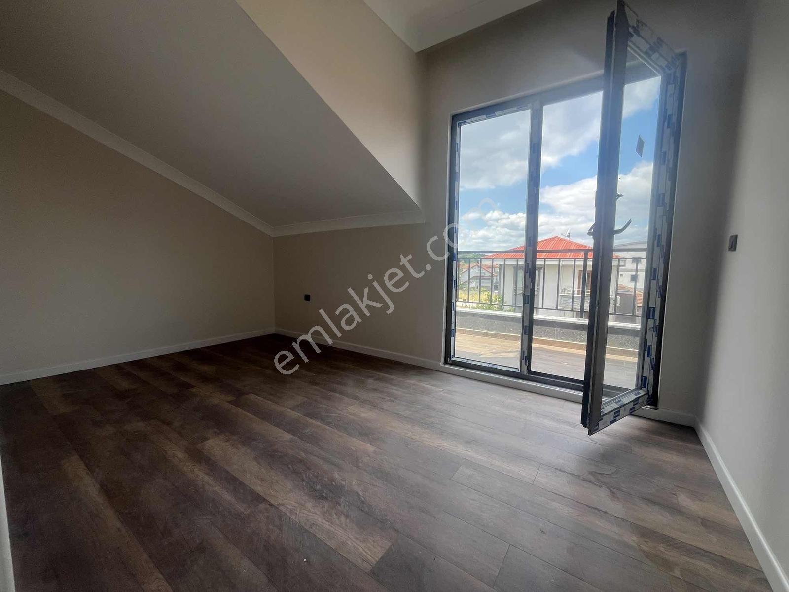 Başiskele Yeşilyurt Mah. Satılık Asansörlü 3+1 Dübleks Daıre — fotoğraf 21