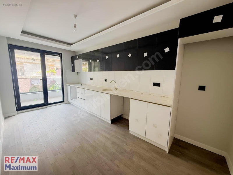 İzmit Kuruçeşme'de Satılık 2+1 Çatı Dublex Daire — fotoğraf 8