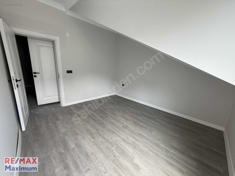 İzmit Kuruçeşme'de Satılık 2+1 Çatı Dublex Daire — fotoğraf 26