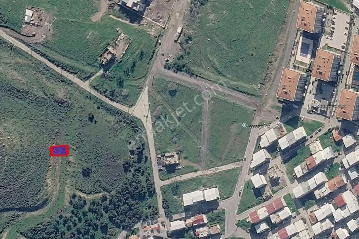 Çiğli Harmandalında 4 Kat Imarlı Arsa